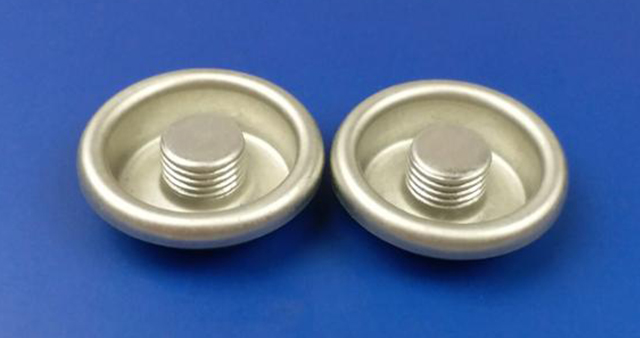 Korek czynnika chłodniczego 8